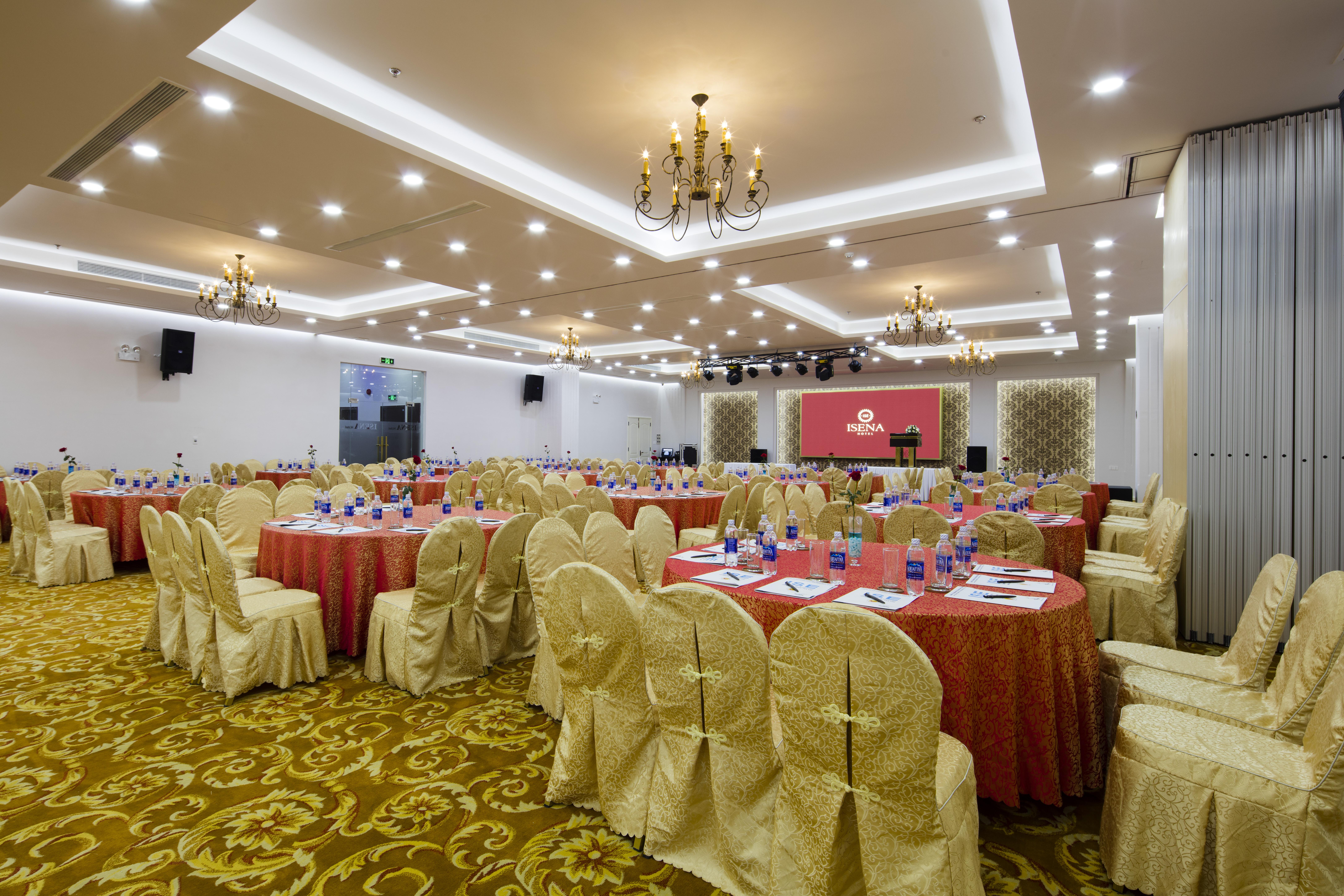 Отель Nha Trang Prince Hotel 4*