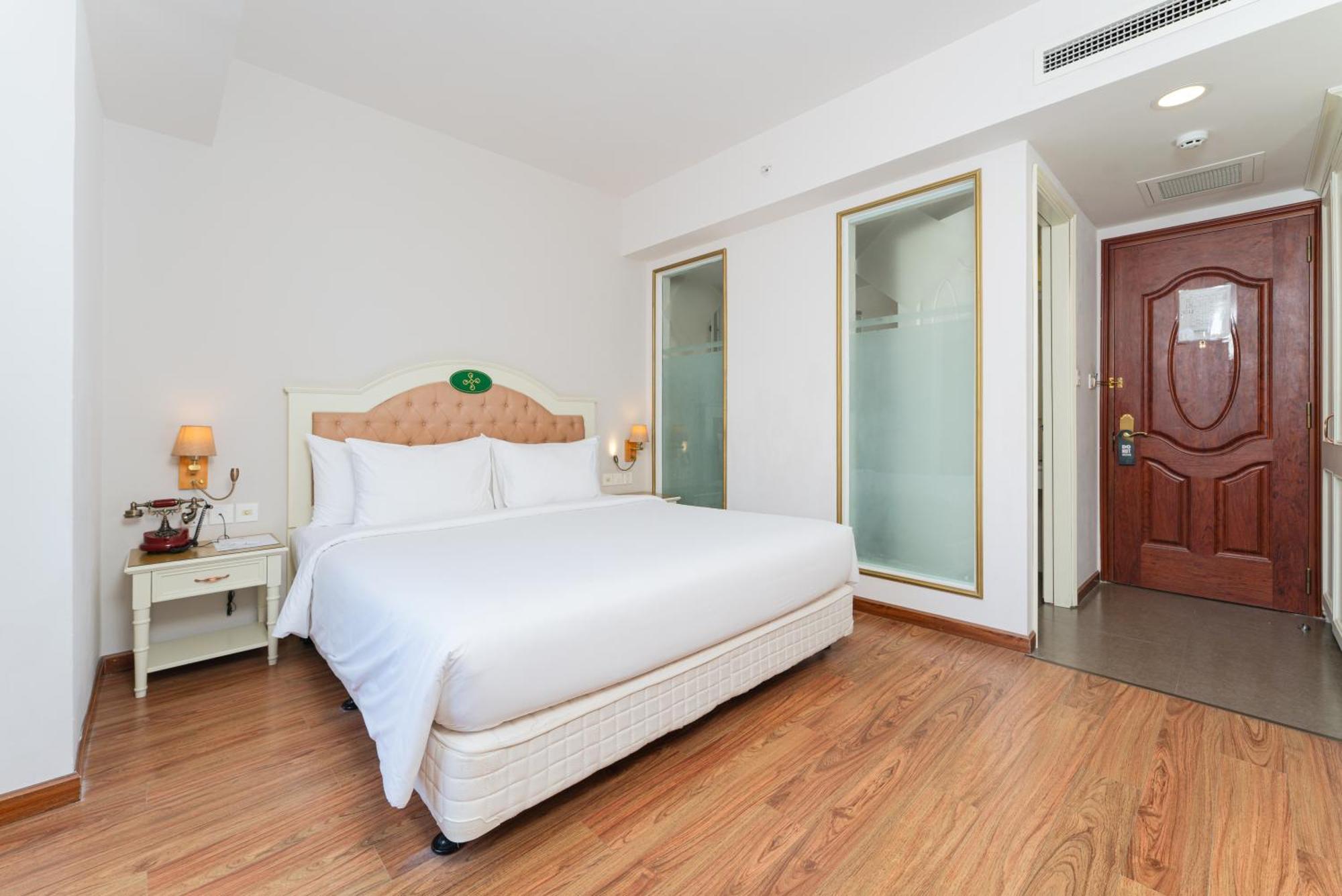 Отель Nha Trang Prince Hotel