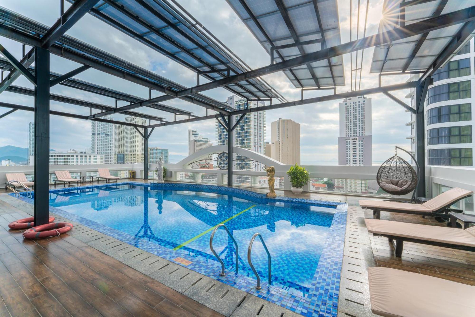 Отель Nha Trang Prince Hotel Нячанг